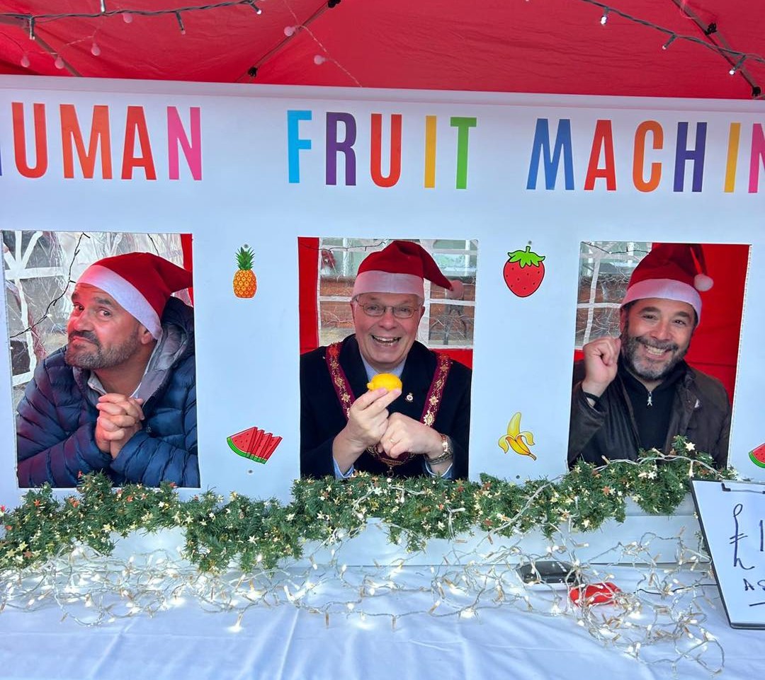 Councillors take part in Odiham Christmas celebrations