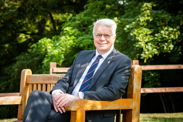 Chairman Councillor Chris Dorn